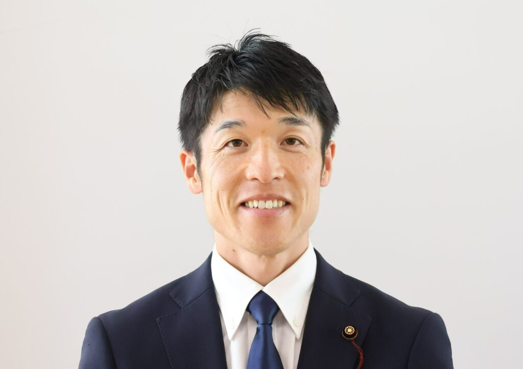 佐藤 浩崇の公式顔写真
